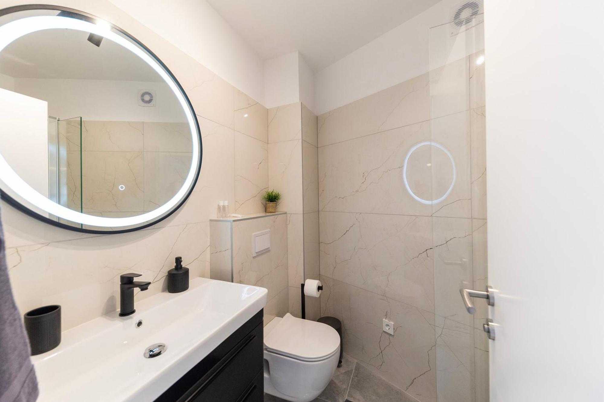 Find Your Haven In Morena Celeste Seaside Puntamika Apartments! Zadar Exterior foto